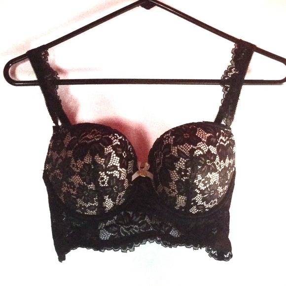 Daisy Fuentes Other - *NWOT* Daisy Fuentes Long Lace Lined Push Up Bra